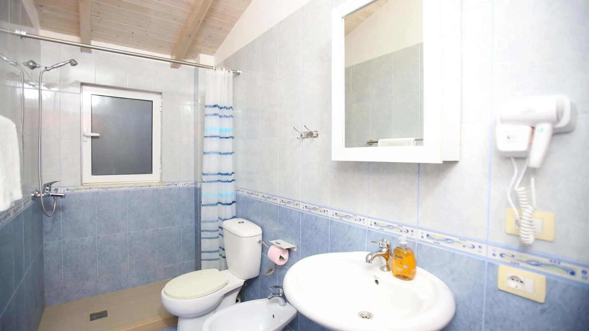 Ionian Seaview Apartman Himara 0*,  Albánia